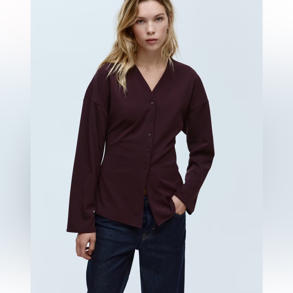 H&M Women's Burgundy Button-Up Top